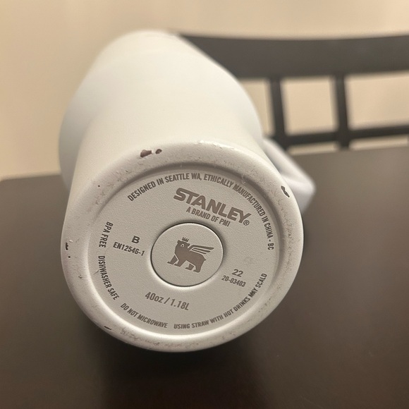 Stanley Cup - Picture 4 of 4